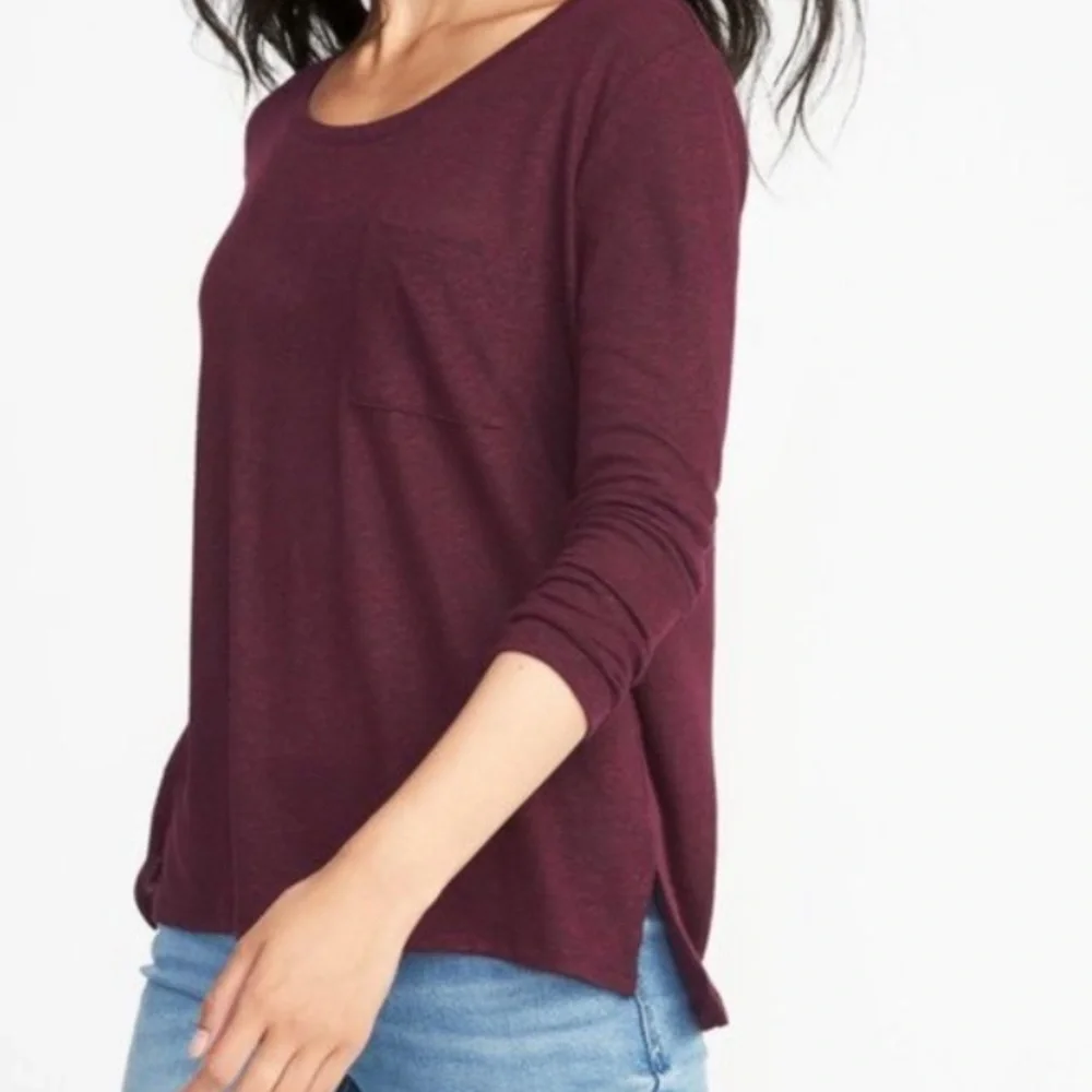 Old Navy Long Sleeve Linen Blend Boyfriend Tee - Picture 2 of 2
